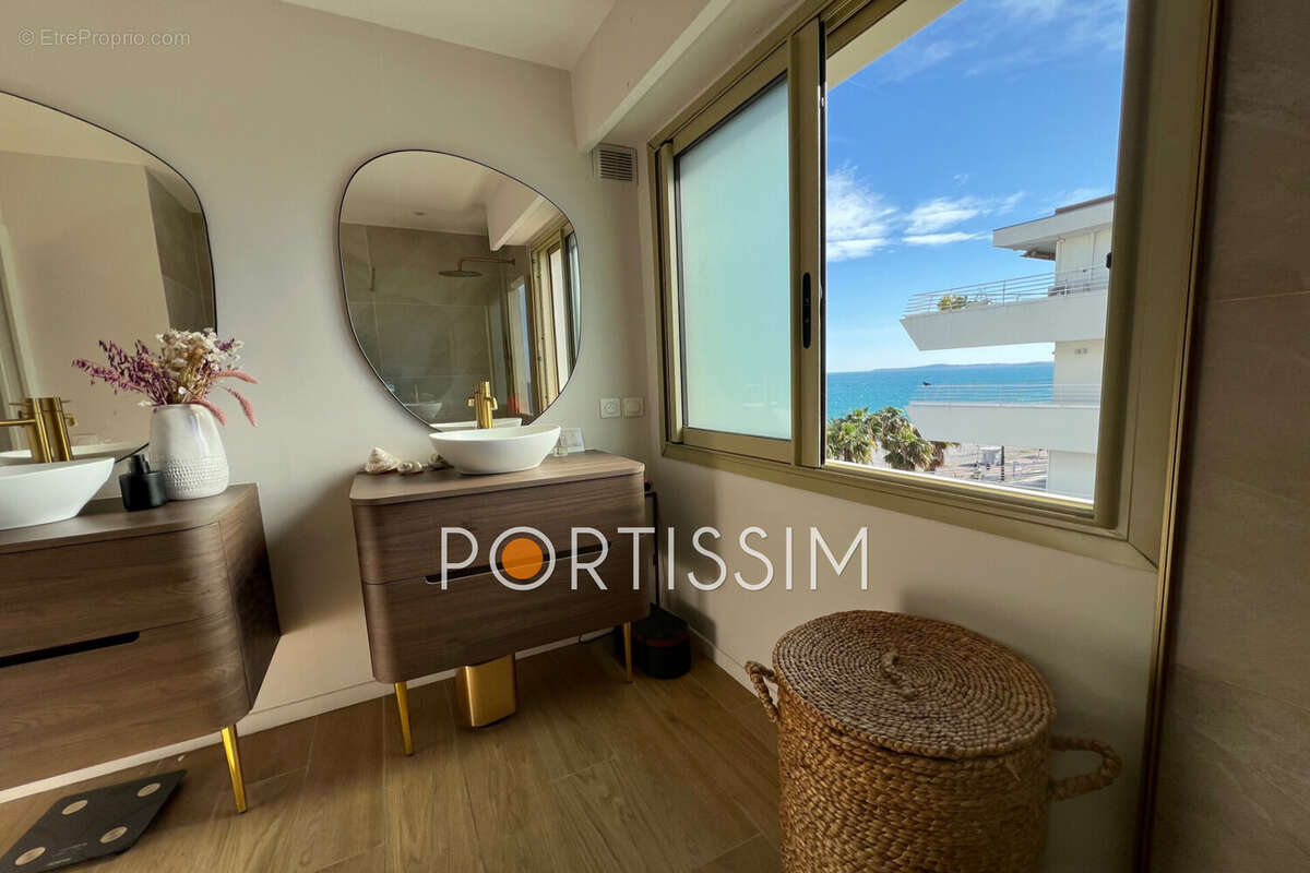 Appartement à CAGNES-SUR-MER
