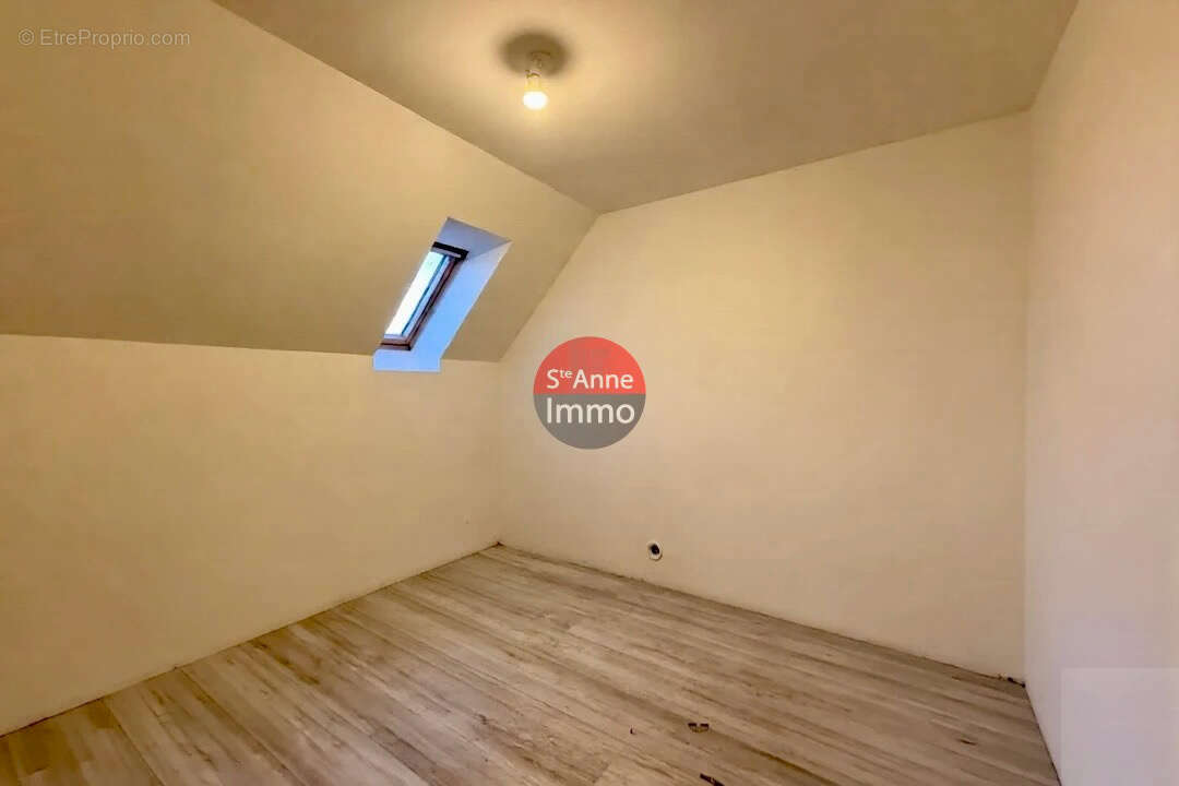 Wavignies - pavillon individuel 130 m2 - autonomie de plain-pied - 5 chambres - jardin - garage - terrasse - photo 9