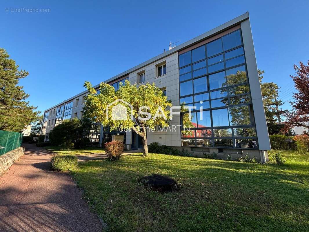 Photo 2 - Appartement à CLERMONT-FERRAND