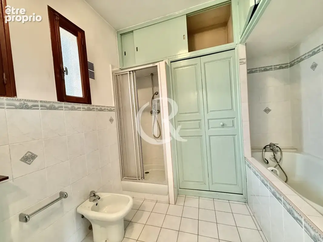 Villa centre ville - photo 12