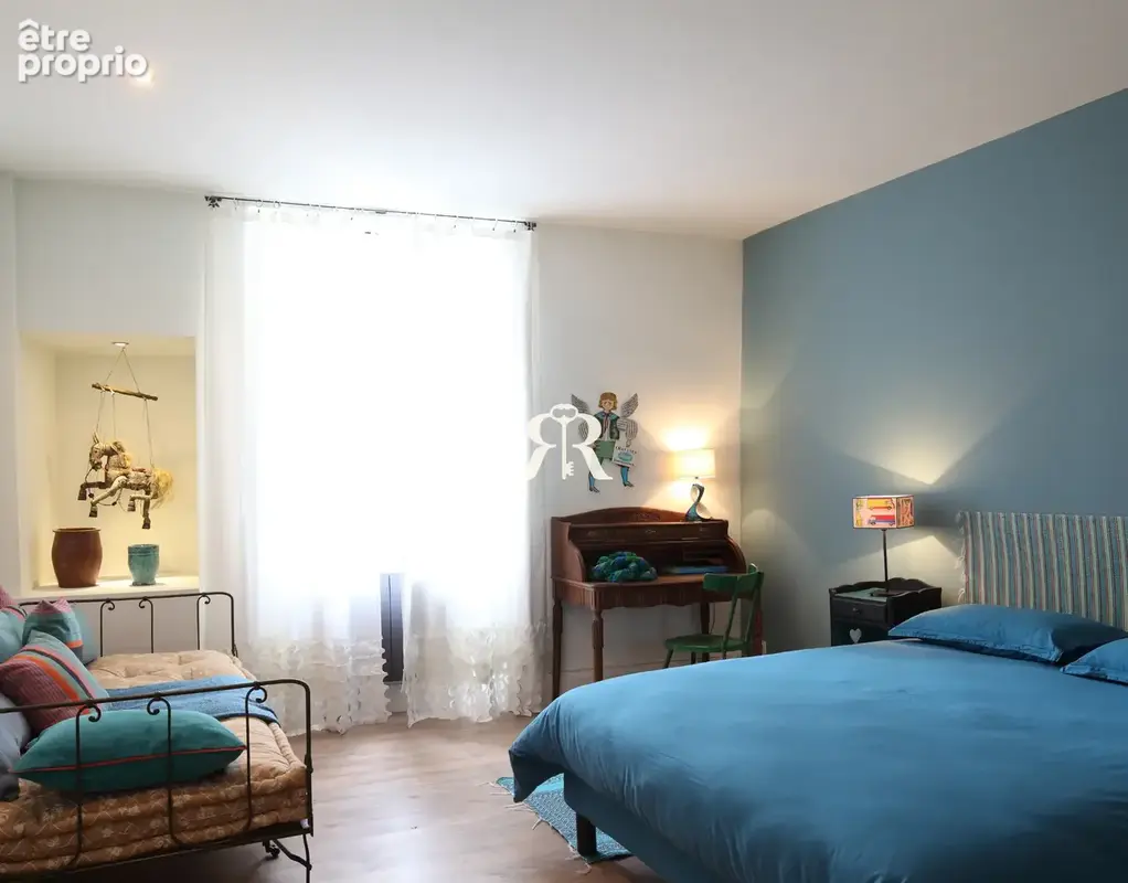 La Demeure d'Alfred   Ensemble immobilier, une maison d'habitation et une maison de maître avec 2 gîtes de cha - photo 13