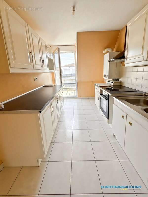 OBERHOFFEN-SUR-MODER, Appartement F4 de 80m² avec 2 terrasse et double garage - photo 8