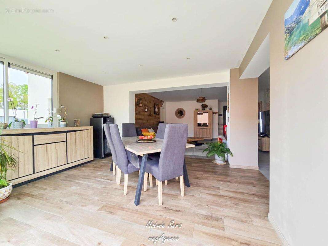 Maison à SAINT-LEGER-SOUS-CHOLET