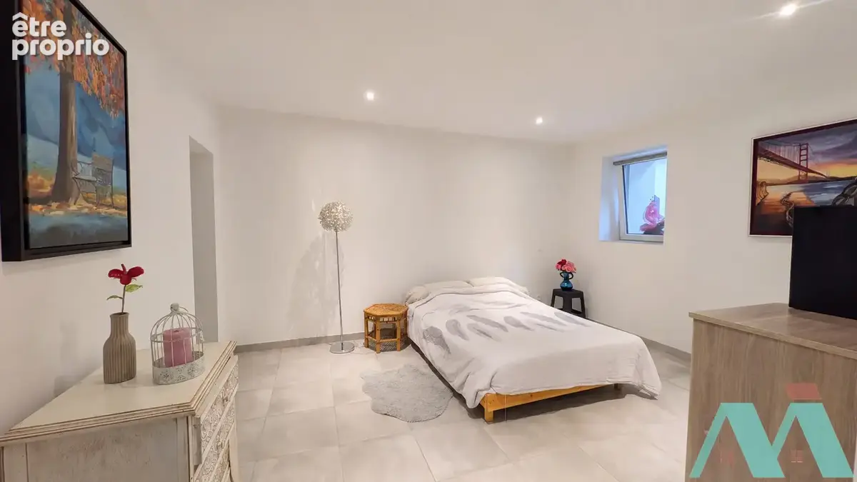 Appartement T4 de 136m2 entièrement rénové - photo 8