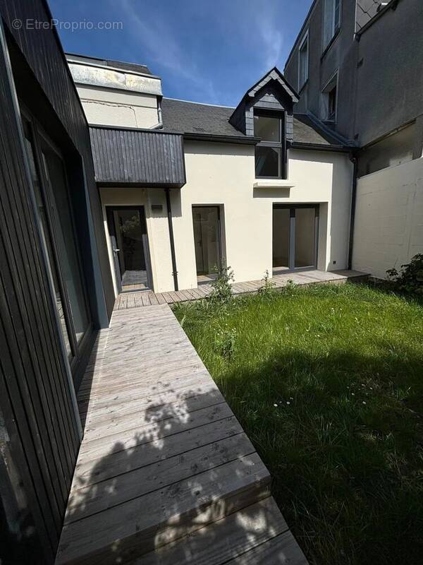 Maison à BIHOREL