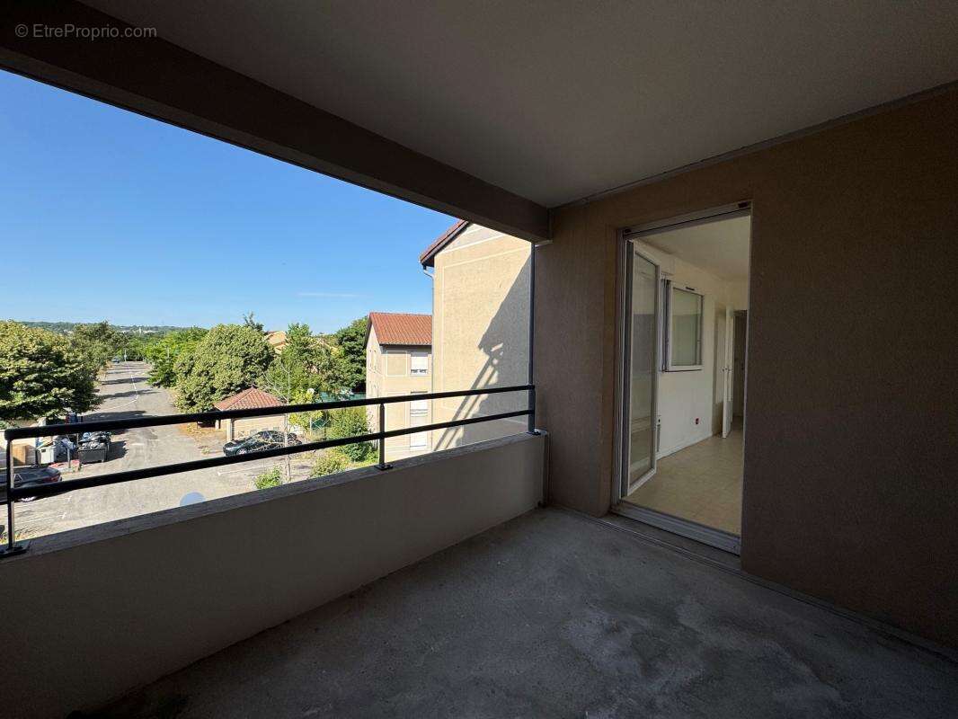 Appartement à VILLEFONTAINE