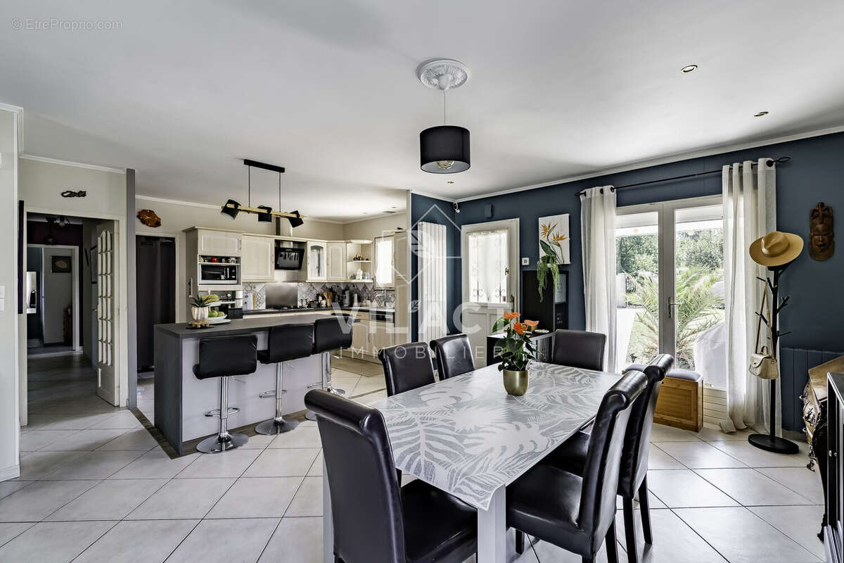 Maison à LE PIAN-MEDOC