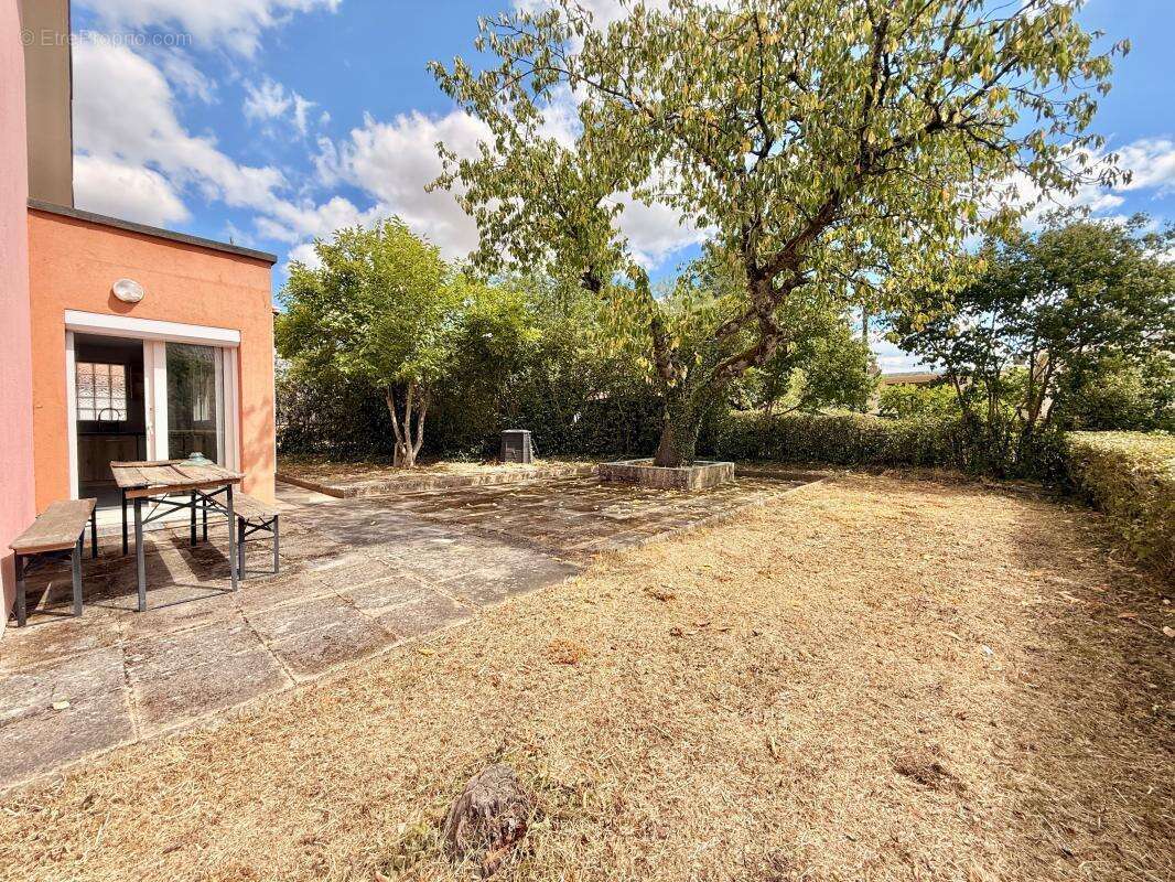 Maison familiale 7 chambres – Dépendance de 33 m² – Jardin clos - photo 30