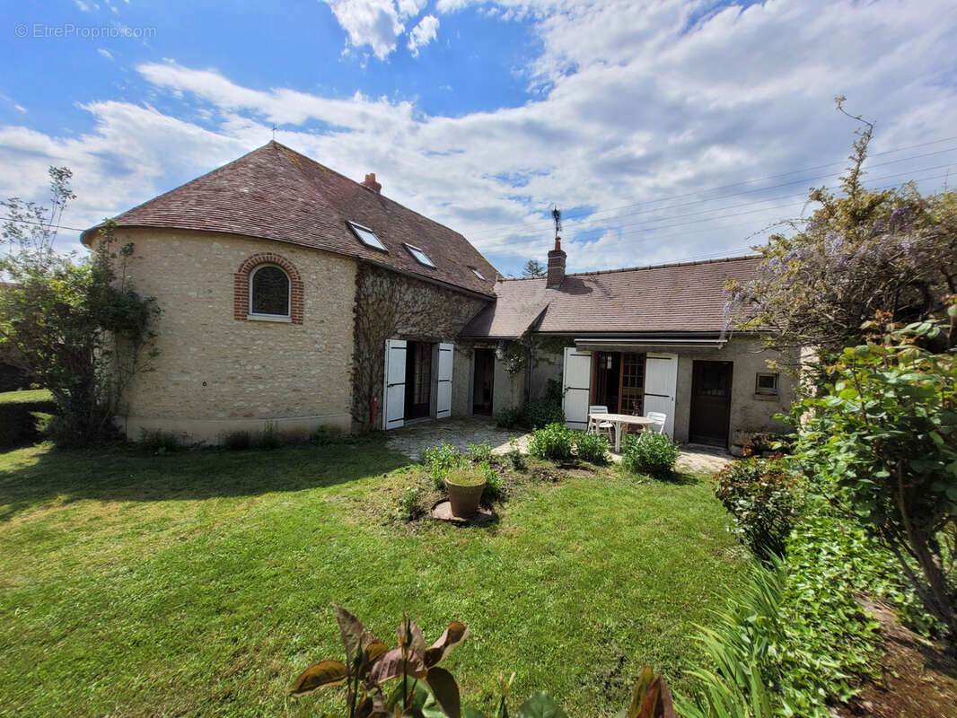 Maison à AUNAY-SOUS-AUNEAU