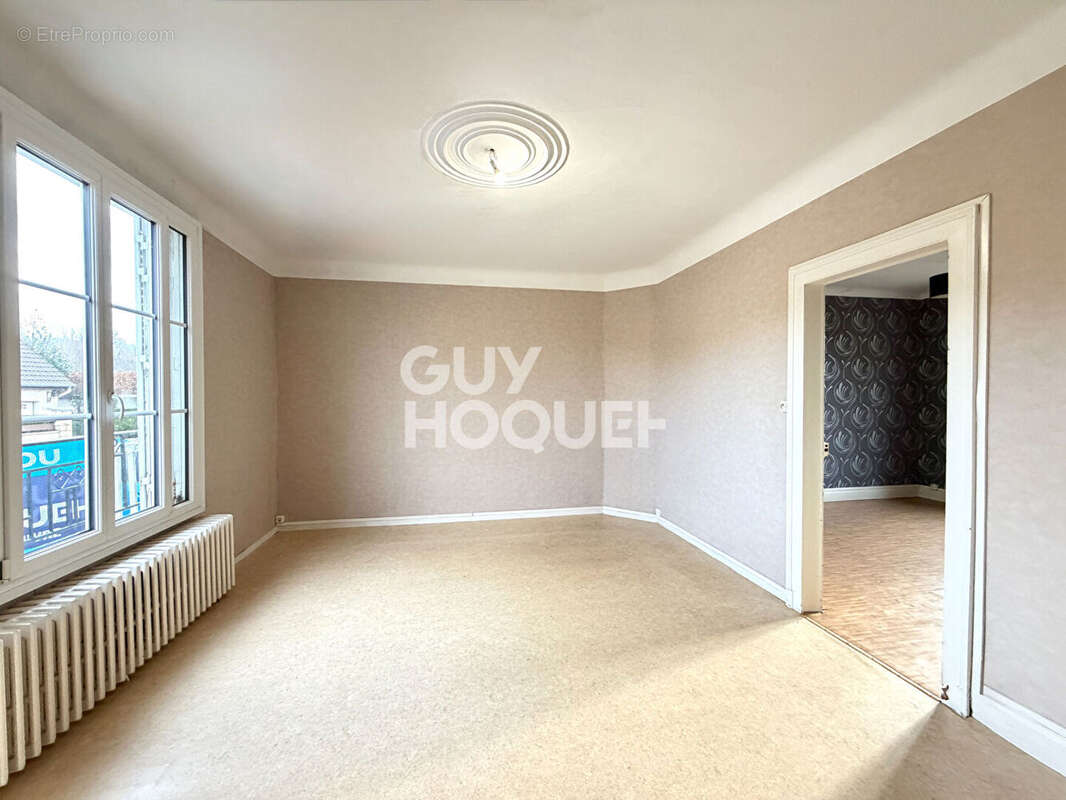 Maison à NEUVES-MAISONS