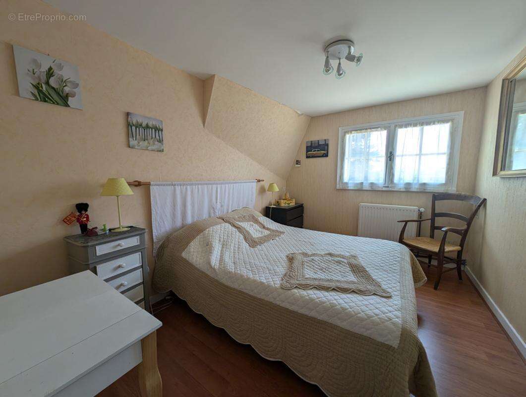 Maison à BEAUREPAIRE