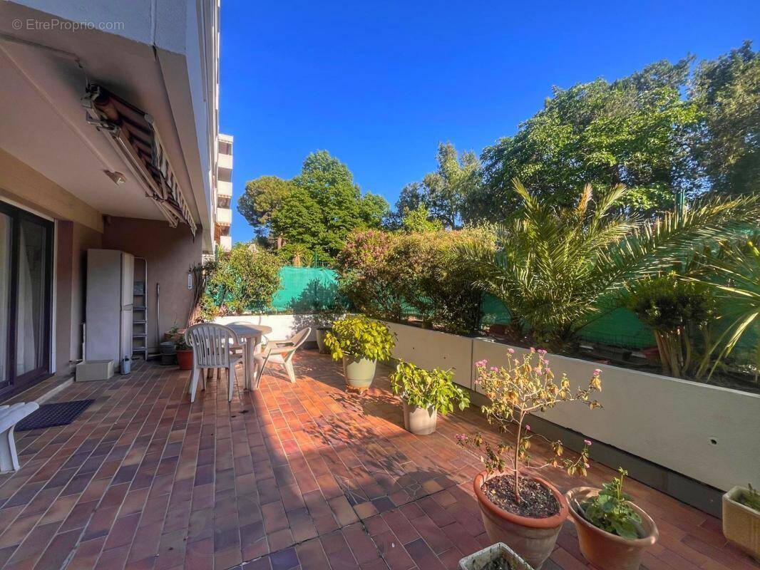 Appartement à MARSEILLE-12E