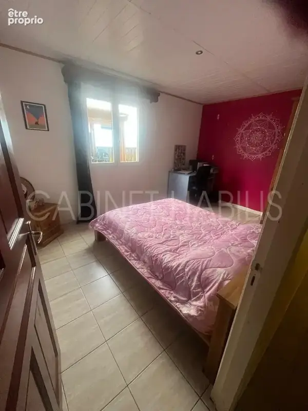 À vendre   maison t5 142 m2 environ -  tampon   450 500 € - photo 11