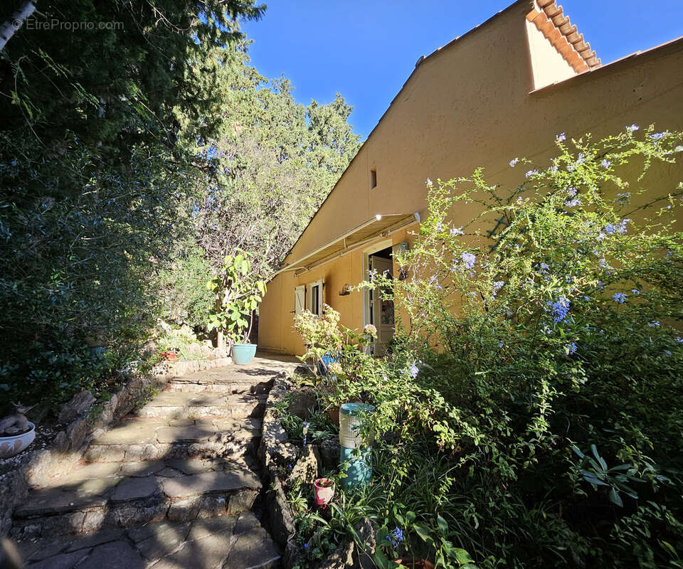 Maison à LA SEYNE-SUR-MER