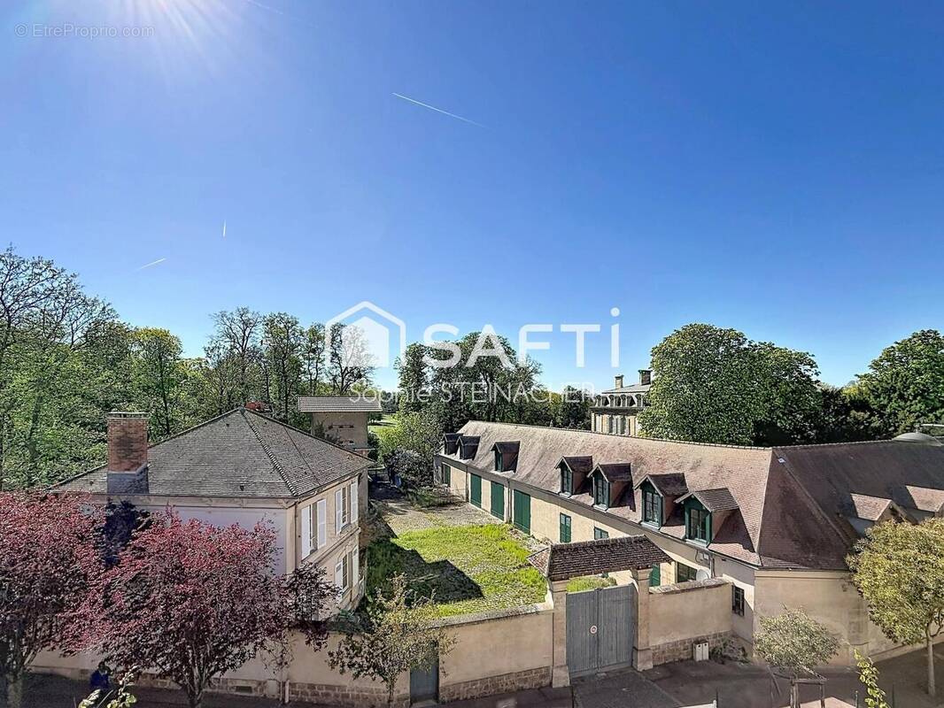 Photo 1 - Appartement à RUEIL-MALMAISON