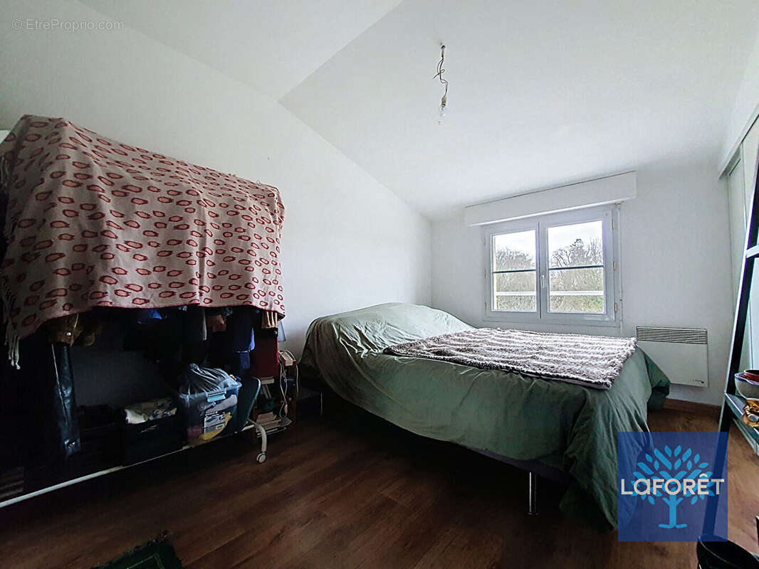 Maison à LE GIROUARD