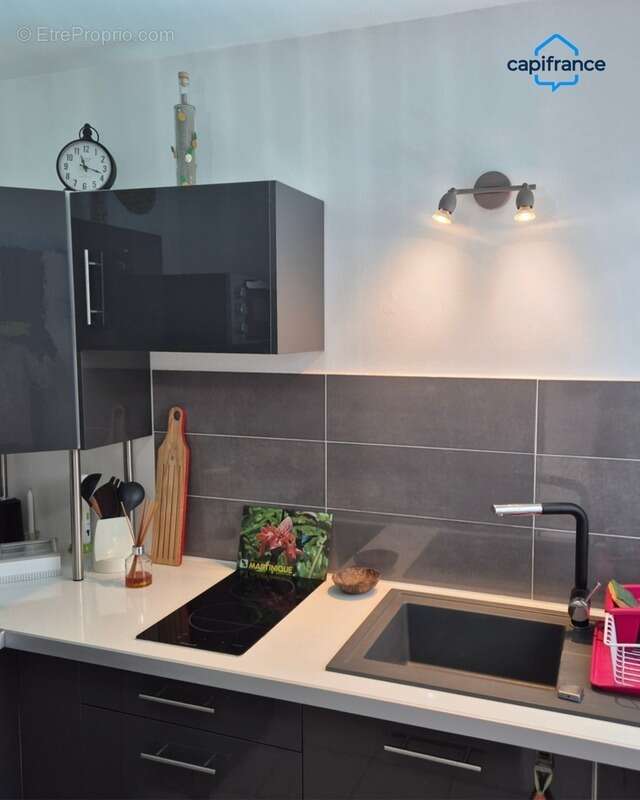 Maison à LES TROIS-ILETS