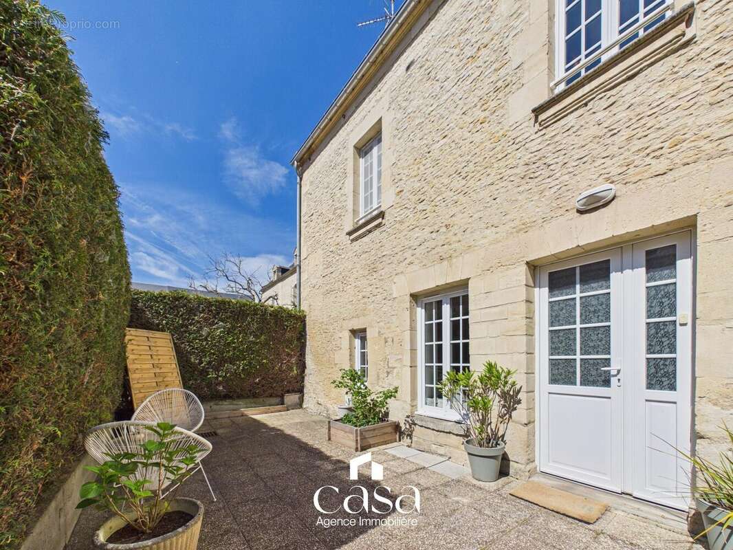 Maison à CAIRON