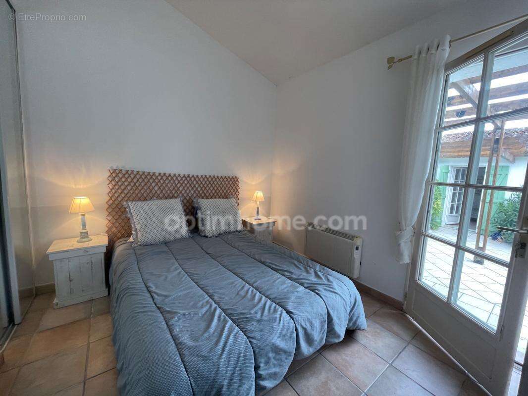 Maison de plain-pied – 83 m² avec dépendance – Terrasse & Jardin – Le Bois-Plage-en-Ré - photo 8