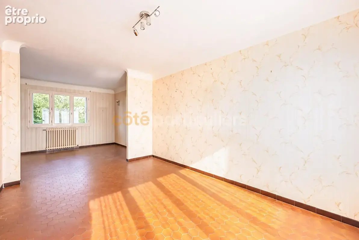 Nantes--maison--4 pieces--3 chambres--grand garage--jardin - photo 2