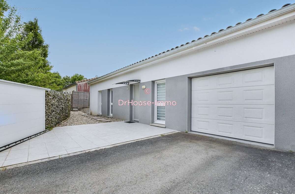 Maison à CASTELMAUROU