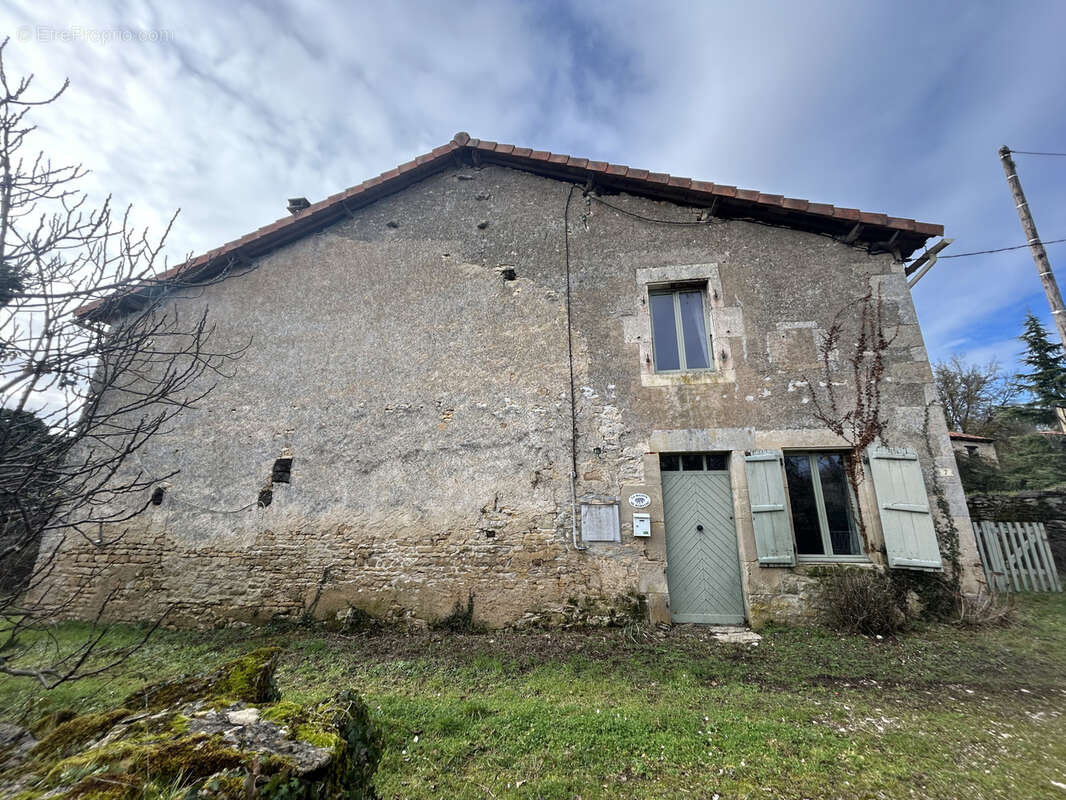 Maison à SAINT-CLAUD