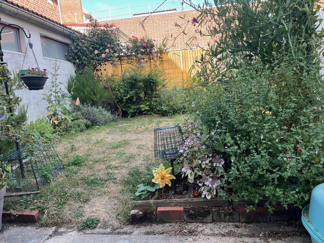 saint acheul jardin + accès terrain - photo 6