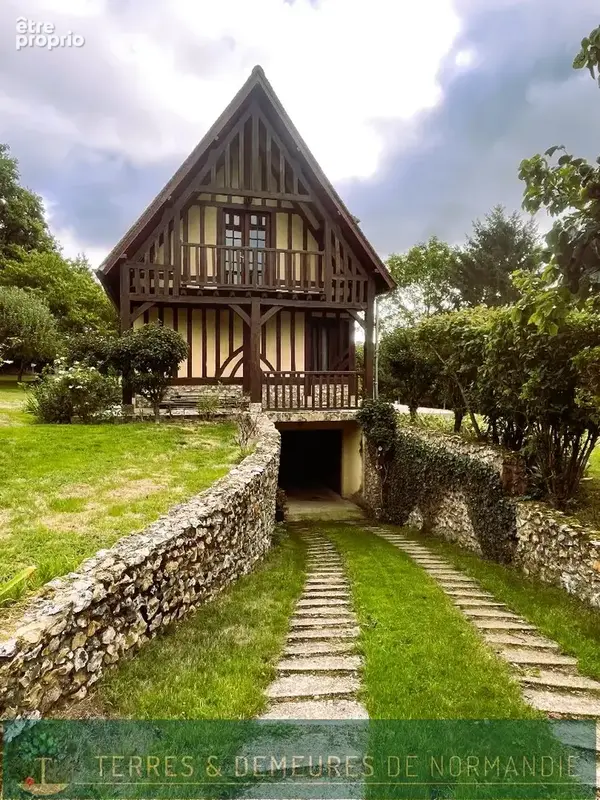 Propriété normande de caractère sur 4 hectares de terrain et dépendance, Vue époustouflante proche de Lisieux (14100) - photo 14