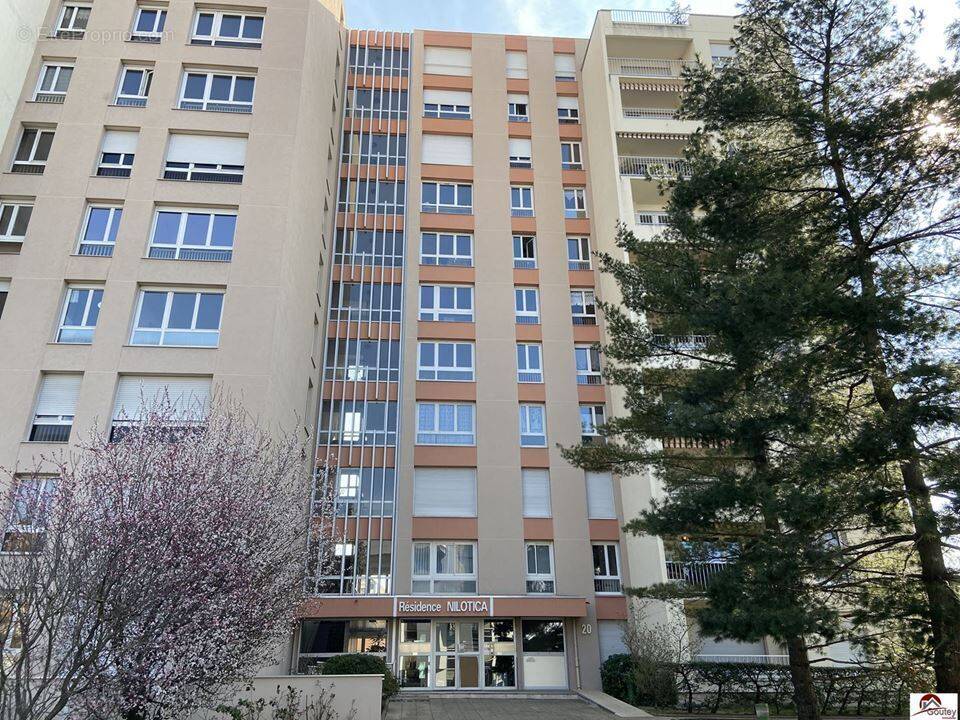 Appartement à ROANNE