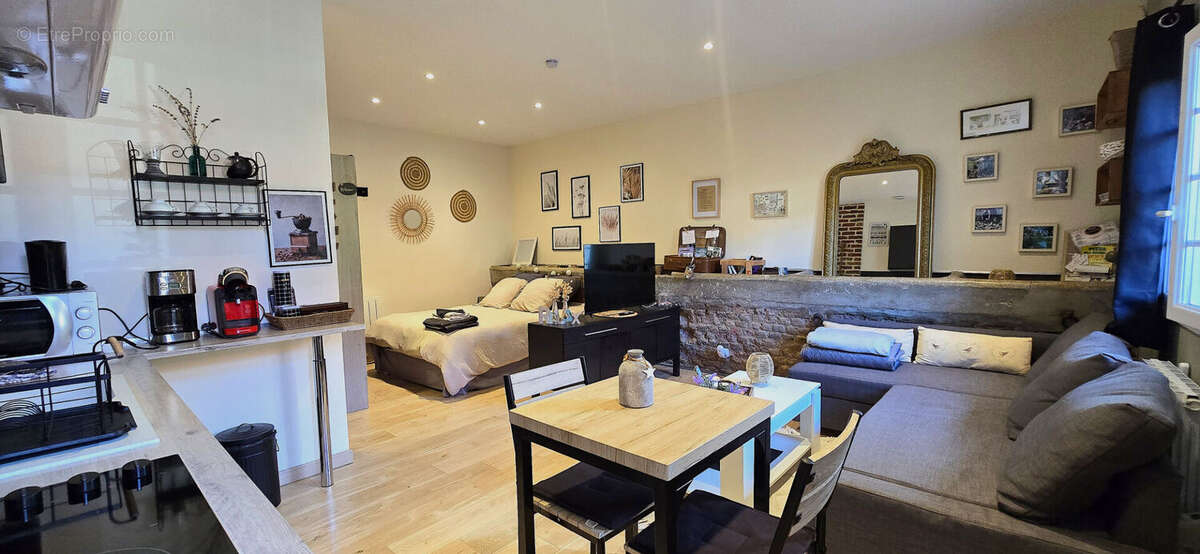 Maison à CHEVINCOURT