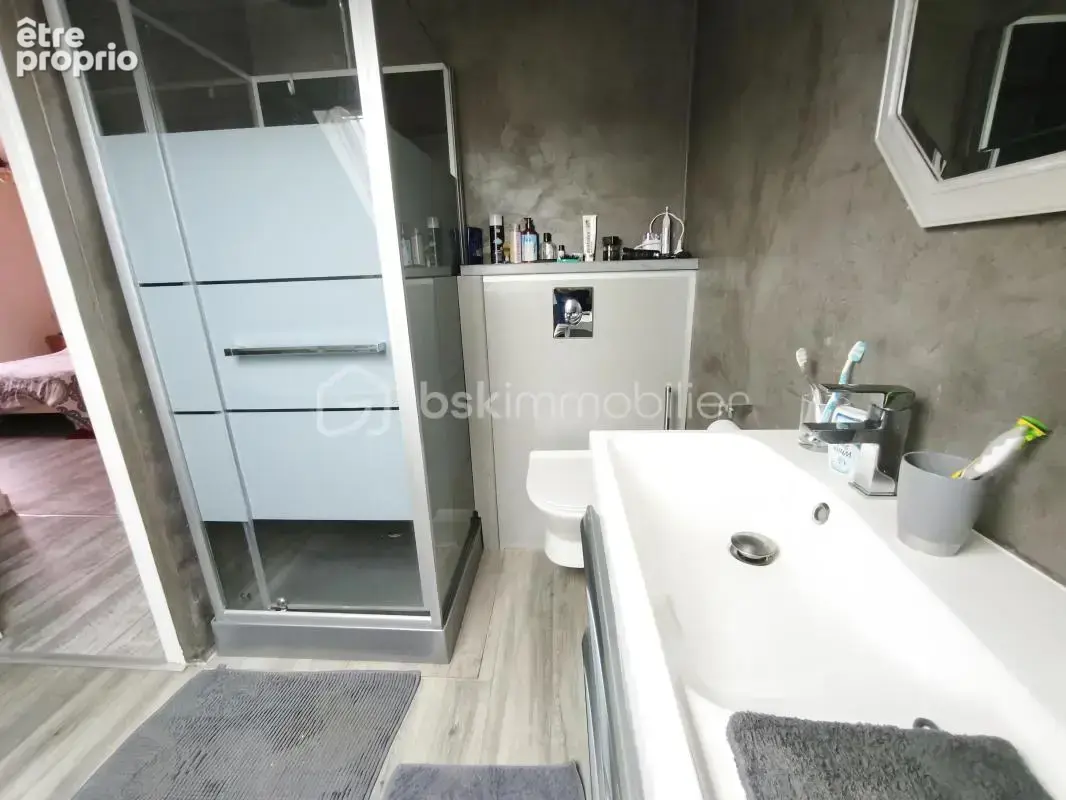 Maison . 5 Pièces . 96 m² - photo 14