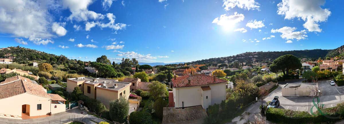 Appartement à LE LAVANDOU