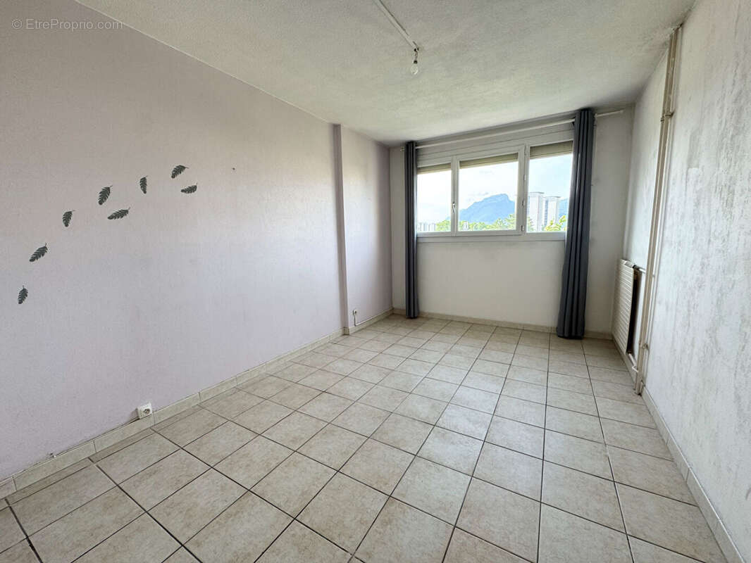 Appartement à ECHIROLLES