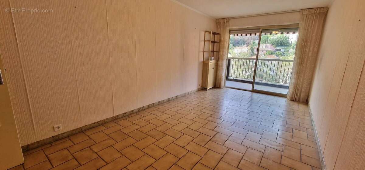 Appartement à MENTON