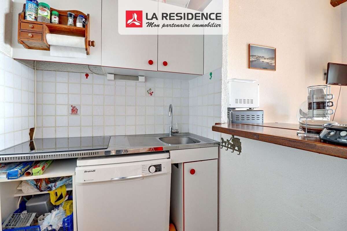 Appartement à ROQUEBRUNE-SUR-ARGENS