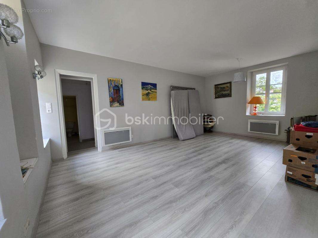 Maison à SAINT-SAUVEUR-LES-BRAY