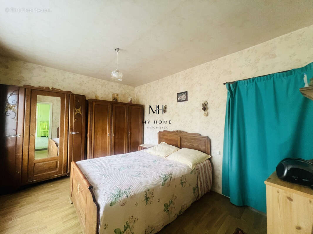 Maison à CHAMPFLEUR