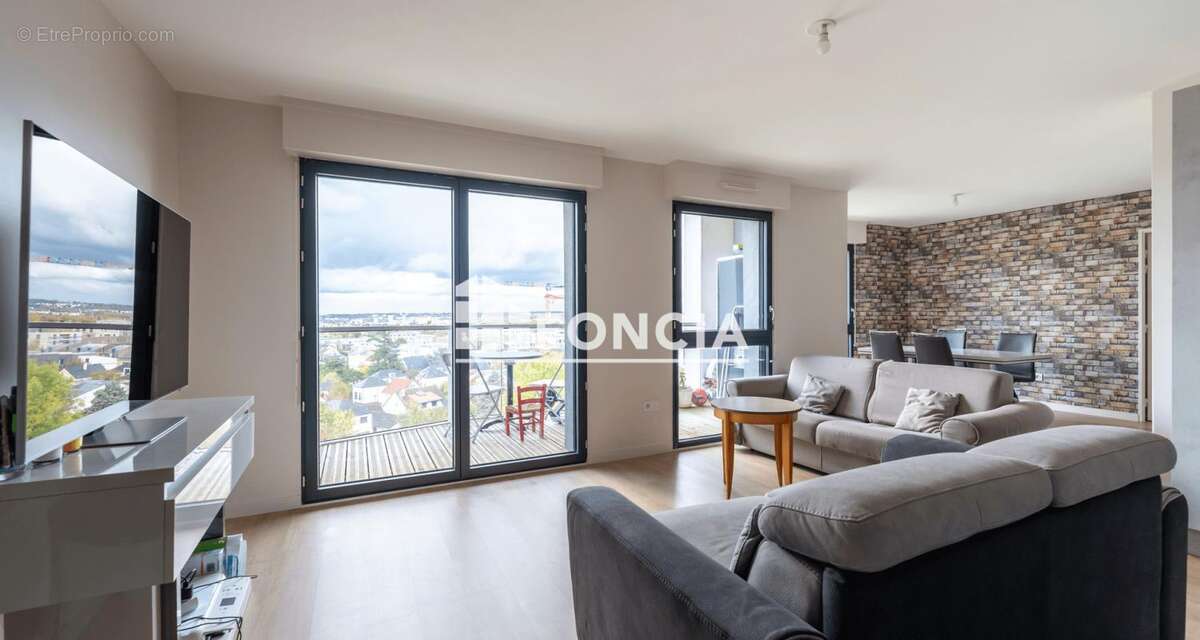 Appartement à BRY-SUR-MARNE