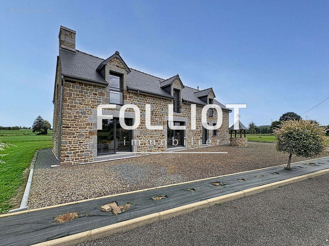 Longère de grand standing à vendre à Melle (35420) - photo 15