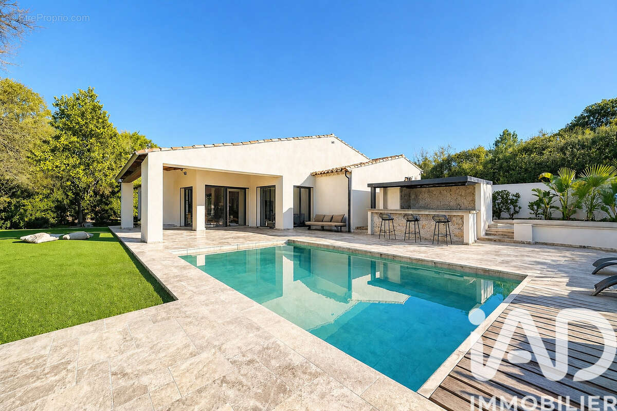 Photo 2 - Maison à ROQUEFORT-LES-PINS
