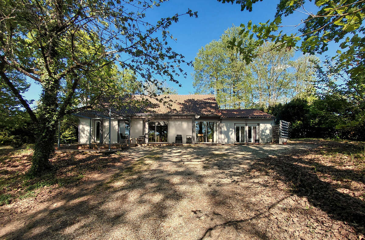Maison à CHANCELADE