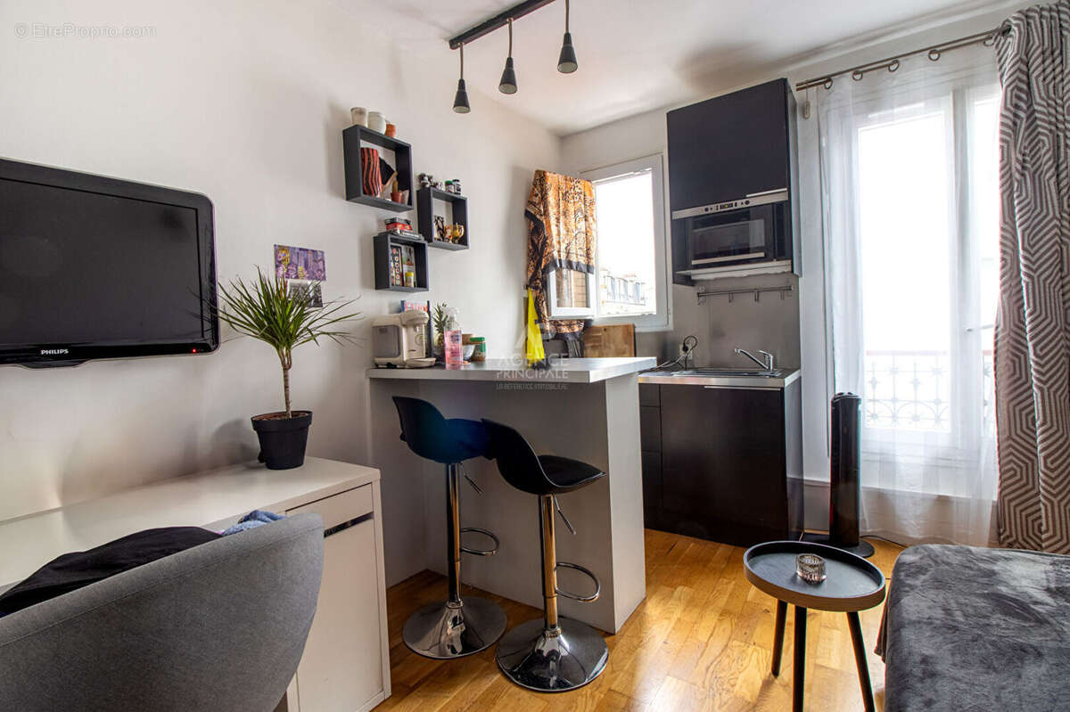 Appartement à PARIS-19E