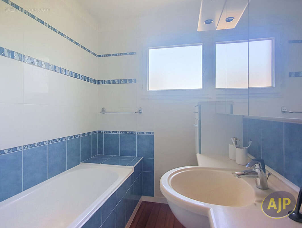 Appartement de 79 m² - Rennes Jeanne d'Arc (Métro ligne B) - photo 8