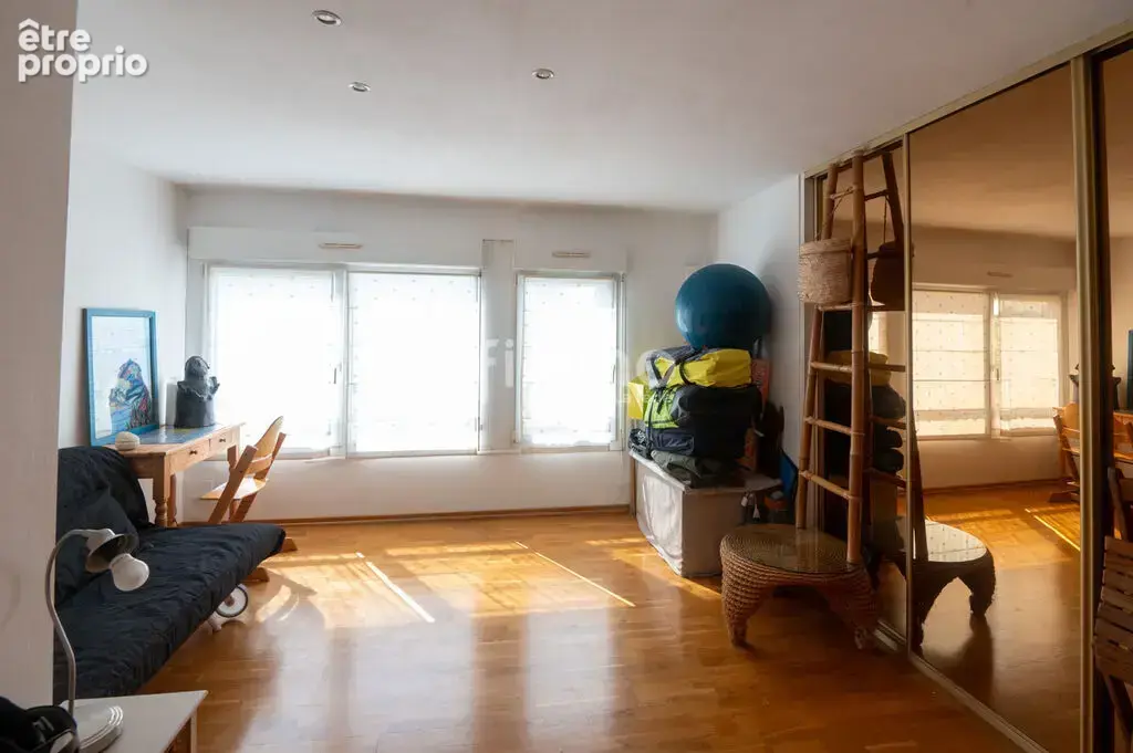 Très bel attique 149 m² env. avec terrasse 63 m², 2 parkings et - photo 11