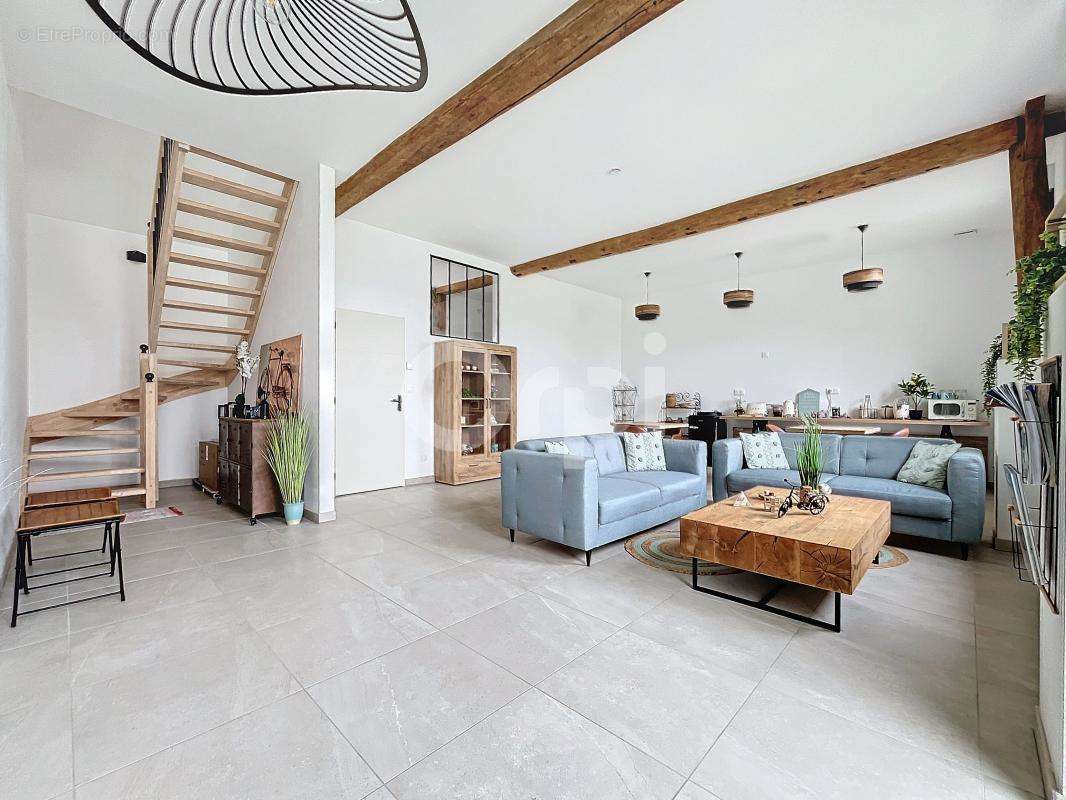 Maison à BLERANCOURT