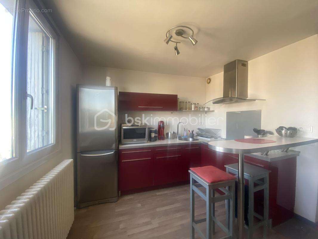 Appartement à DAMMARIE-LES-LYS