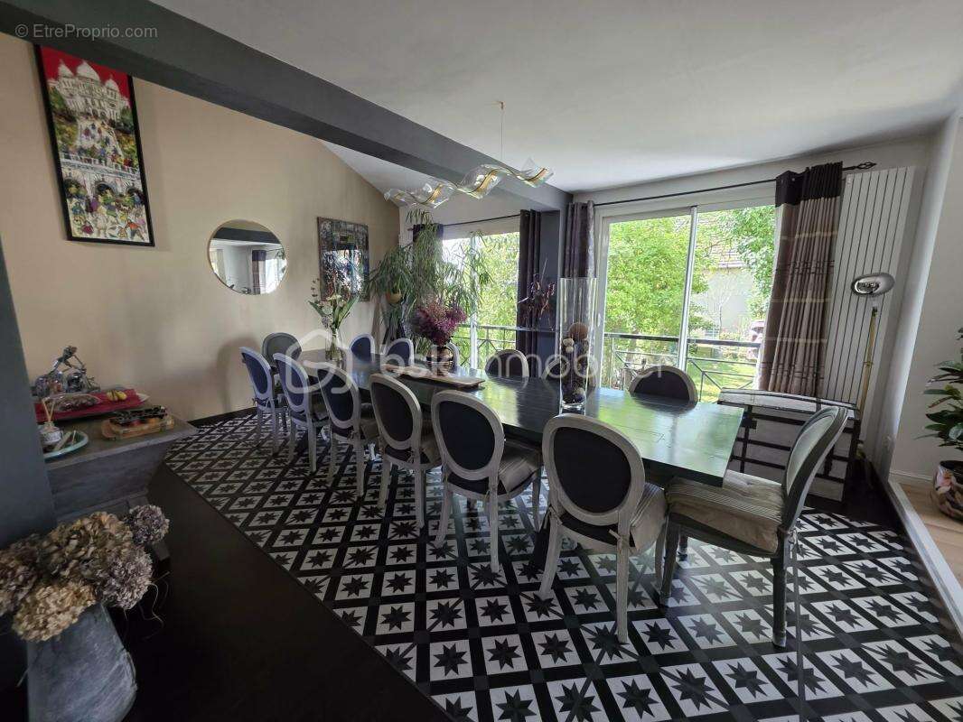 Maison à GOURNAY-SUR-MARNE