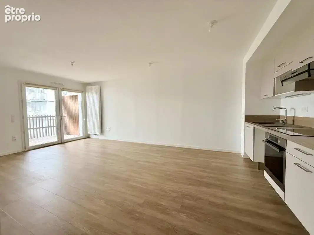 SPACIEUX Appartement - 2 chambres - terrasse 11 m2 - à 5mn de LA ROCHELLE - photo 2