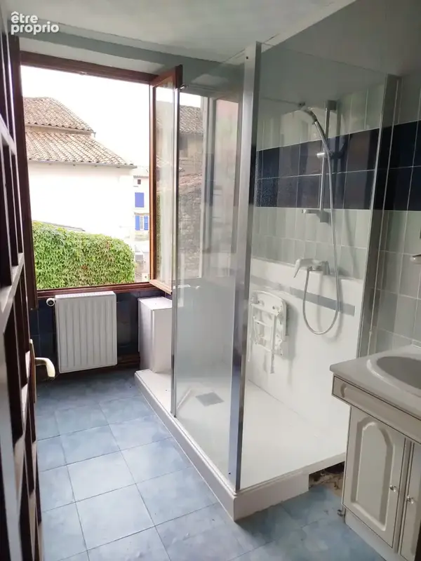 Maison 8 pièces 127 m² à vendre à Chef-Boutonne (79110) - photo 7