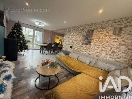 Photo 3 - Maison à HERSIN-COUPIGNY